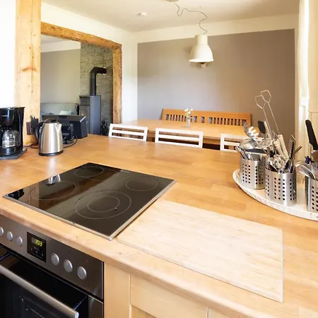 Bett Im Bahnhof Gueterschuppen Keine Ja Oder Aehnlich *