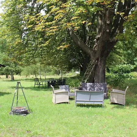 Bett Im Bahnhof Gueterschuppen Keine Ja Oder Aehnlich Apartment